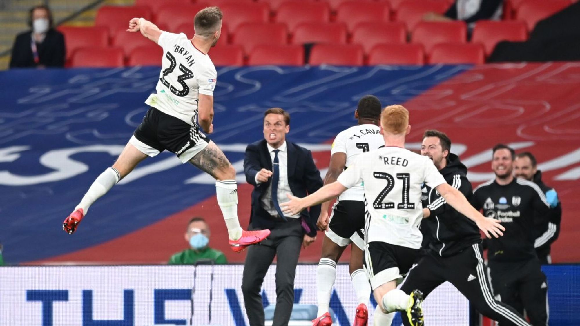 他在场上的 他在场上的