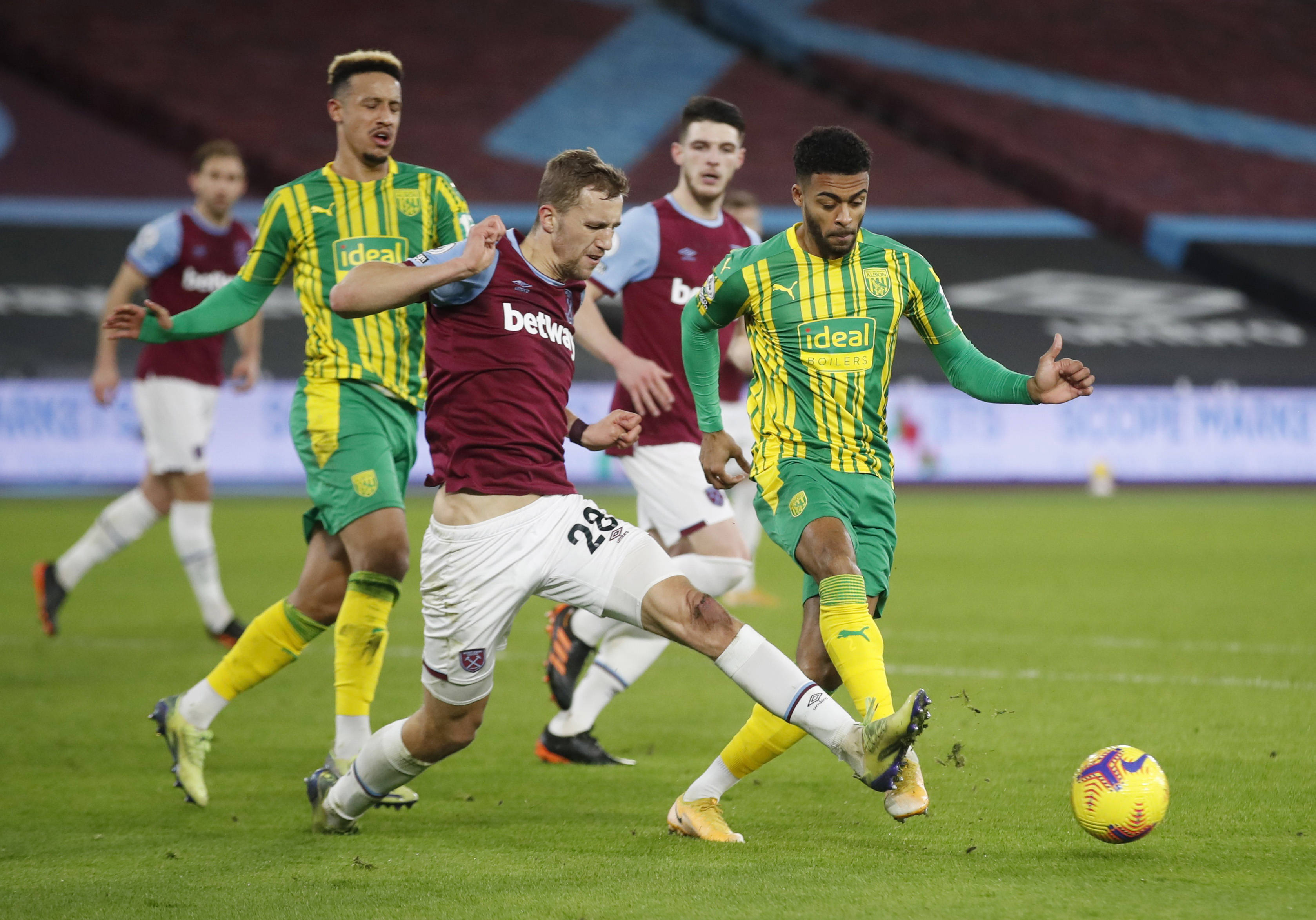 在赛场上积 在赛场上积